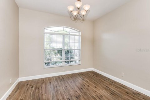 Villa ou maison à louer à North Port, Floride: 3 chambres, 170.01 m2 № 2100293 - photo 5