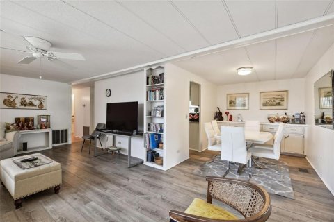Appartement à louer à Largo, Floride: 2 chambres, 107.02 m2 № 2134774 - photo 7
