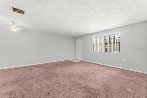 Copropriété à vendre à Tampa, Floride: 2 chambres, 83.52 m2 № 2212157 - photo 4