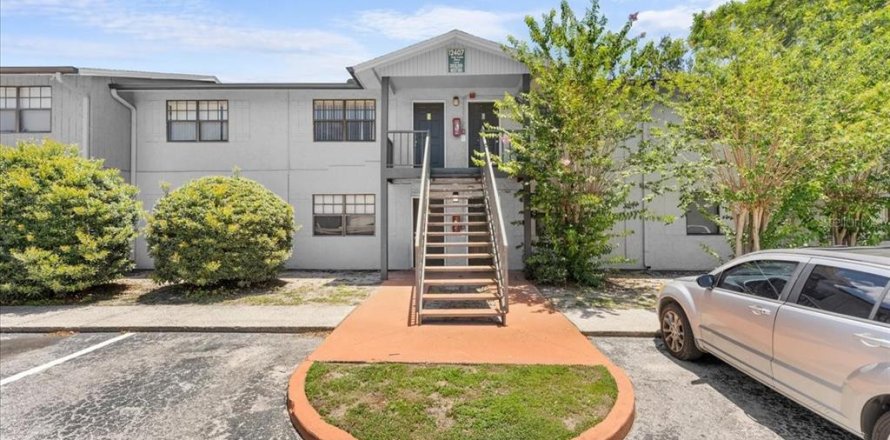 Condo à Tampa, Floride, 2 chambres  № 2212157