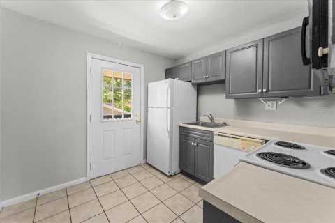 Copropriété à vendre à Tampa, Floride: 2 chambres, 83.52 m2 № 2212157 - photo 6