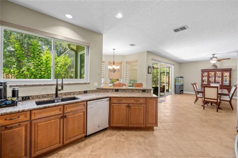 Villa ou maison à vendre à Lake Mary, Floride: 4 chambres, 265.51 m2 № 2235633 - photo 14