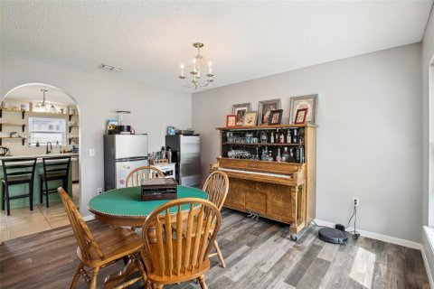 Casa en venta en Winter Haven, Florida, 4 dormitorios, 215.53 m2 № 1631346 - foto 12
