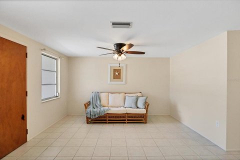 Immobilier commercial à vendre à Englewood, Floride: 2 chambres, 101.91 m2 № 2403345 - photo 16