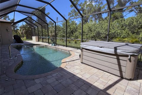 Villa ou maison à vendre à Port Charlotte, Floride: 3 chambres, 177.35 m2 № 2431925 - photo 26