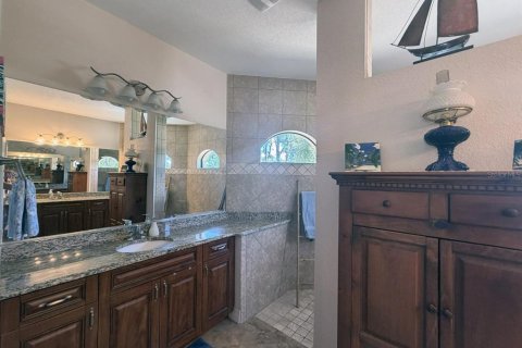 Villa ou maison à vendre à Port Charlotte, Floride: 3 chambres, 177.35 m2 № 2431925 - photo 15