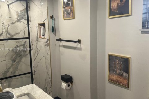 Condominio en venta en North Miami Beach, Florida, 2 dormitorios, 100.89 m2 № 1993280 - foto 6