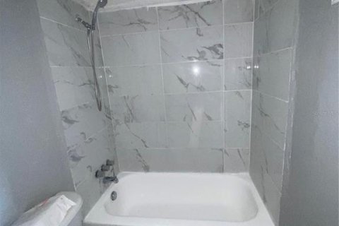 Copropriété à louer à Orlando, Floride: 2 chambres, 90.67 m2 № 2387659 - photo 23