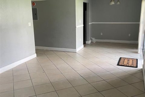 Copropriété à louer à Orlando, Floride: 2 chambres, 90.67 m2 № 2387659 - photo 8