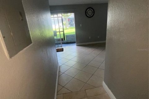 Copropriété à louer à Orlando, Floride: 2 chambres, 90.67 m2 № 2387659 - photo 5