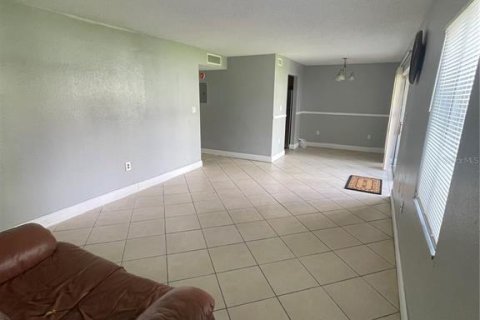 Copropriété à louer à Orlando, Floride: 2 chambres, 90.67 m2 № 2387659 - photo 9