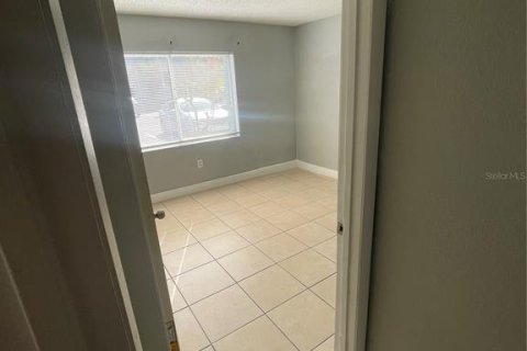 Copropriété à louer à Orlando, Floride: 2 chambres, 90.67 m2 № 2387659 - photo 13
