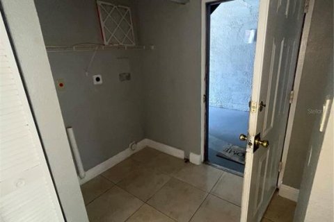 Copropriété à louer à Orlando, Floride: 2 chambres, 90.67 m2 № 2387659 - photo 3