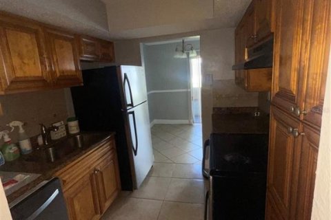 Copropriété à louer à Orlando, Floride: 2 chambres, 90.67 m2 № 2387659 - photo 10