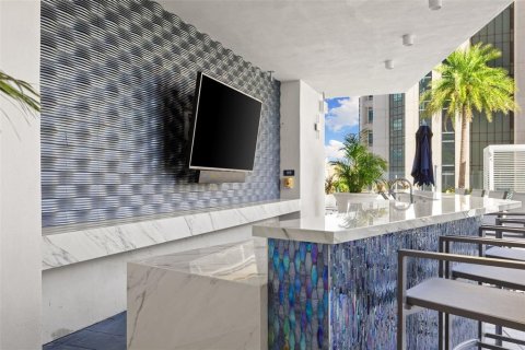 Condo in Saint Petersburg, Florida, 2 bedrooms № 2166508 - photo 21