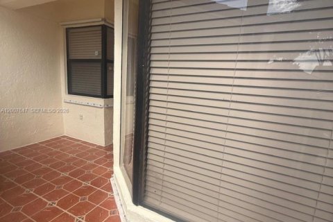 House in Homestead, Florida 3 bedrooms, 104.52 sq.m. № 2071599 - photo 6