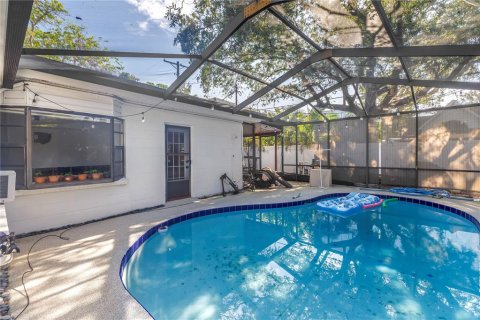 House in Tampa, Florida 3 bedrooms, 128.76 sq.m. № 1802292 - photo 21