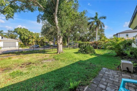 House in Tampa, Florida 3 bedrooms, 128.76 sq.m. № 1802292 - photo 29