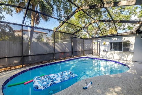 House in Tampa, Florida 3 bedrooms, 128.76 sq.m. № 1802292 - photo 22