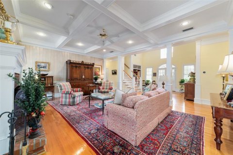House in Ocala, Florida 4 bedrooms, 390.75 sq.m. № 1543440 - photo 9