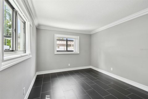 Apartamento en alquiler en Belleair Bluffs, Florida, 2 dormitorios, 102.19 m2 № 1679347 - foto 30