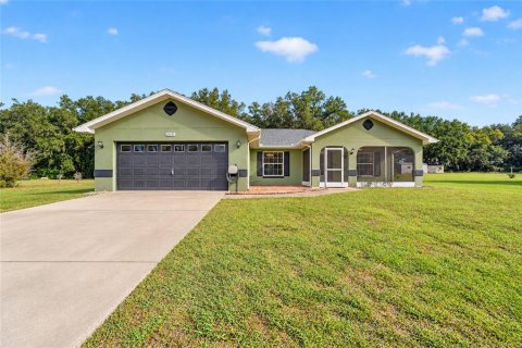 House in Dunnellon, Florida 3 bedrooms, 158.68 sq.m. № 2410325 - photo 2