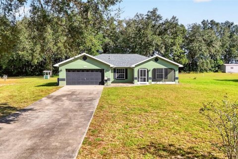 House in Dunnellon, Florida 3 bedrooms, 158.68 sq.m. № 2410325 - photo 8