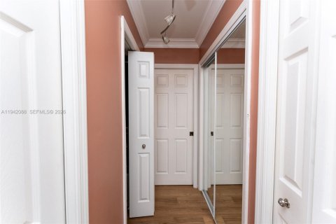 Villa ou maison à vendre à Sunrise, Floride: 4 chambres, 213.49 m2 № 1999199 - photo 16