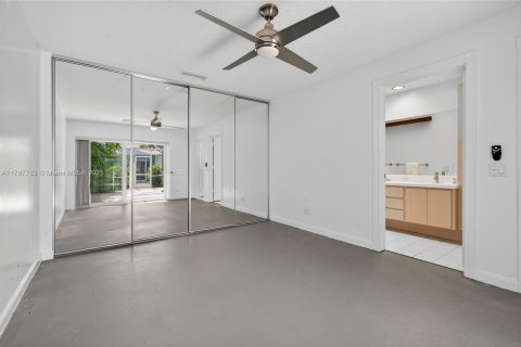 House in Palm Beach Gardens, Florida 2 bedrooms, 107.02 sq.m. № 1705239 - photo 27