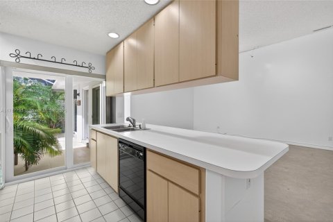 House in Palm Beach Gardens, Florida 2 bedrooms, 107.02 sq.m. № 1705239 - photo 16
