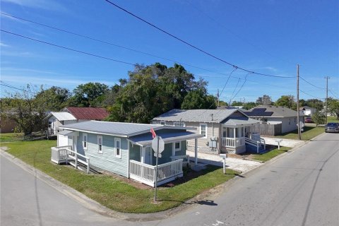 Immobilier commercial à vendre à Haines City, Floride: 3 chambres, 112.5 m2 № 2403446 - photo 3