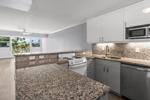 Copropriété à vendre à Sarasota, Floride: 1 chambre, 76.18 m2 № 2415014 - photo 11