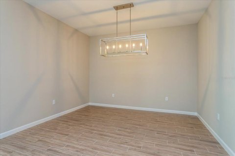 Casa en venta en Winter Garden, Florida, 5 dormitorios, 285.77 m2 № 2387491 - foto 5