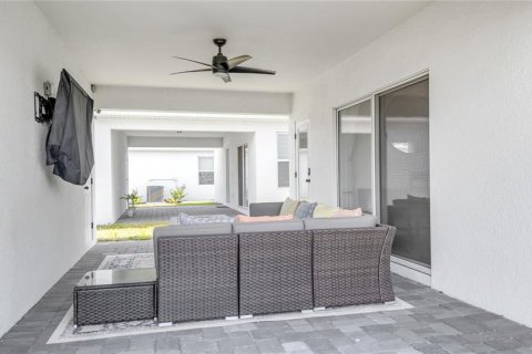 Villa ou maison à louer à Orlando, Floride: 4 chambres, 217.76 m2 № 2156239 - photo 4