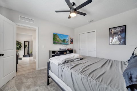Villa ou maison à louer à Orlando, Floride: 4 chambres, 217.76 m2 № 2156239 - photo 10