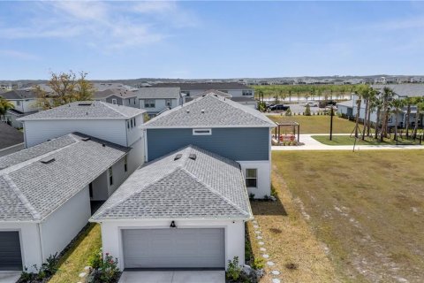 Villa ou maison à louer à Orlando, Floride: 4 chambres, 217.76 m2 № 2156239 - photo 3