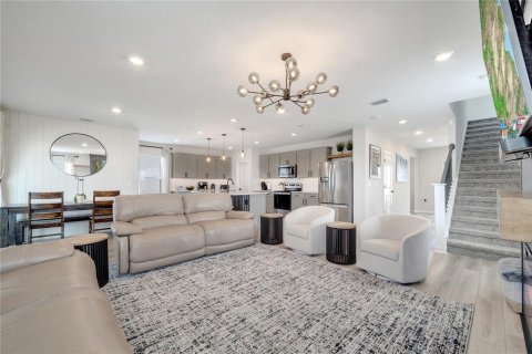 Villa ou maison à louer à Orlando, Floride: 4 chambres, 217.76 m2 № 2156239 - photo 23