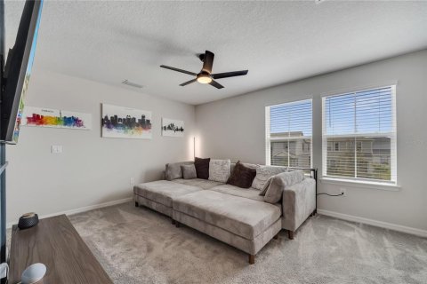 Villa ou maison à louer à Orlando, Floride: 4 chambres, 217.76 m2 № 2156239 - photo 28