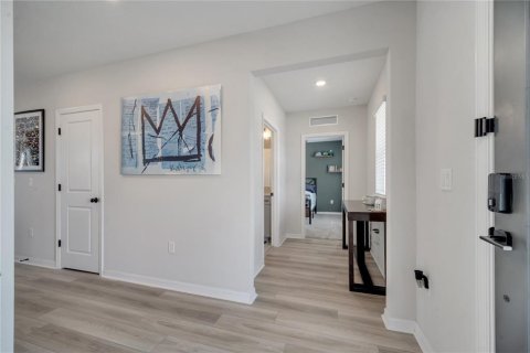 Villa ou maison à louer à Orlando, Floride: 4 chambres, 217.76 m2 № 2156239 - photo 6