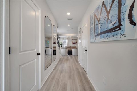 Villa ou maison à louer à Orlando, Floride: 4 chambres, 217.76 m2 № 2156239 - photo 11