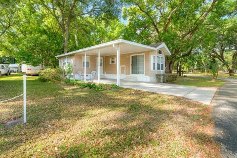Propiedad comercial en venta en Zephyrhills, Florida № 1829726 - foto 19