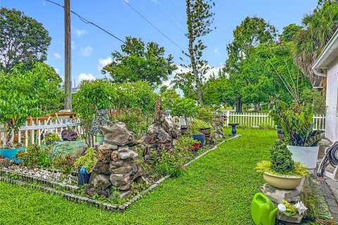 Casa en venta en Saint Petersburg, Florida, 3 dormitorios, 180.42 m2 № 1904016 - foto 4