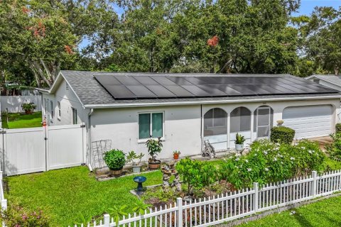 Casa en venta en Saint Petersburg, Florida, 3 dormitorios, 180.42 m2 № 1904016 - foto 2