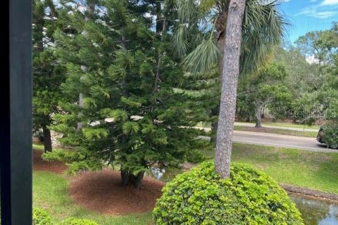 Condo in Oldsmar, Florida, 2 bedrooms  № 1795343 - photo 16