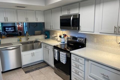 Condo in Oldsmar, Florida, 2 bedrooms  № 1795343 - photo 25