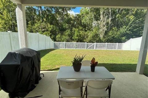 House in Spring Hill, Florida 4 bedrooms, 190.08 sq.m. № 2379288 - photo 15