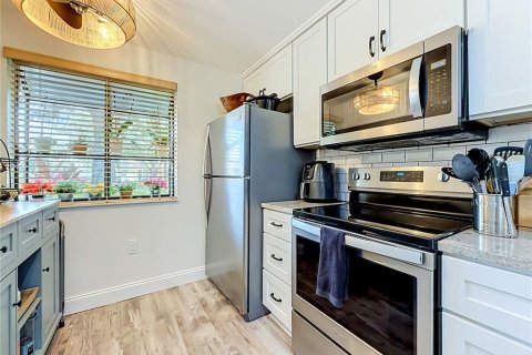 Купить кондоминиум в Клируотер, Флорида 4 комнаты, 95.22м2, № 2234158 - фото 26