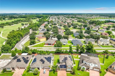 Villa ou maison à vendre à Apopka, Floride: 5 chambres, 314.38 m2 № 2285599 - photo 4