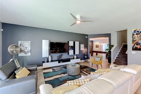 Villa ou maison à vendre à Apopka, Floride: 5 chambres, 314.38 m2 № 2285599 - photo 28