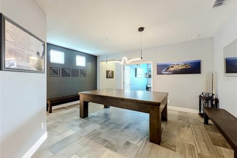 Villa ou maison à vendre à Apopka, Floride: 5 chambres, 314.38 m2 № 2285599 - photo 16